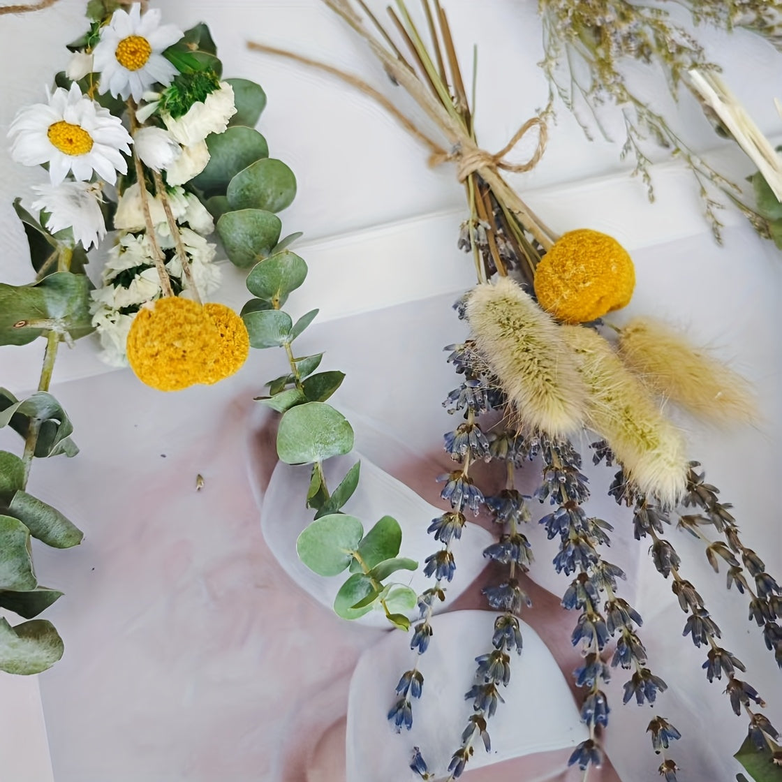 Nordic-inspired Eucalyptus Leaf  Flower Bouquet Wedding Decoration Scented Vase Arrangement Coffee Shop Interior Display Photography Background Wall Gift Packaging  Air Freshener Homestay Soft Furnishing. Handmade Materials