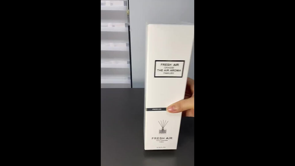 2pcs Gardenia Scented Christmas Reed Diffuser 3.38fl.oz Home Fragrance Aromatherapy Sticks